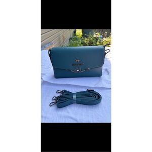 Fashion Kangaroo Love Heart Buckle Blue Vegan Leather Crossbody Bag